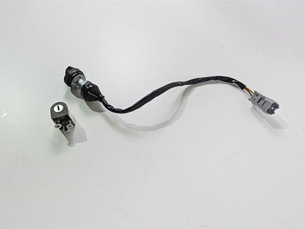 2021 CFMoto Zforce 950 Sport Ignition Switch Key Set 5BY0-011000 {{ shop.shopifyCountryName }} - Mototech271