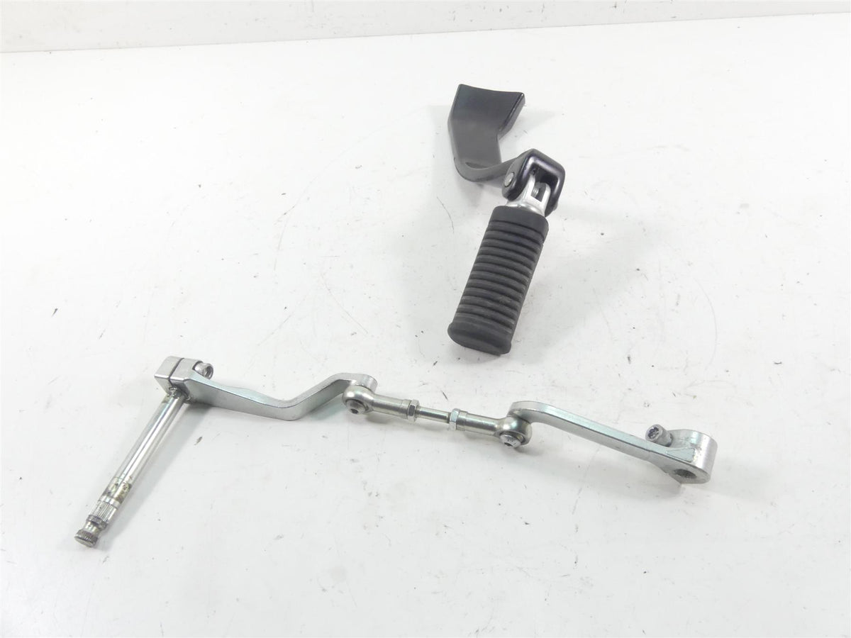2018 Harley Softail FXBB Street Bob Left Foot Peg & Shifter Linkage 50500603 {{ shop.shopifyCountryName }} - Mototech271