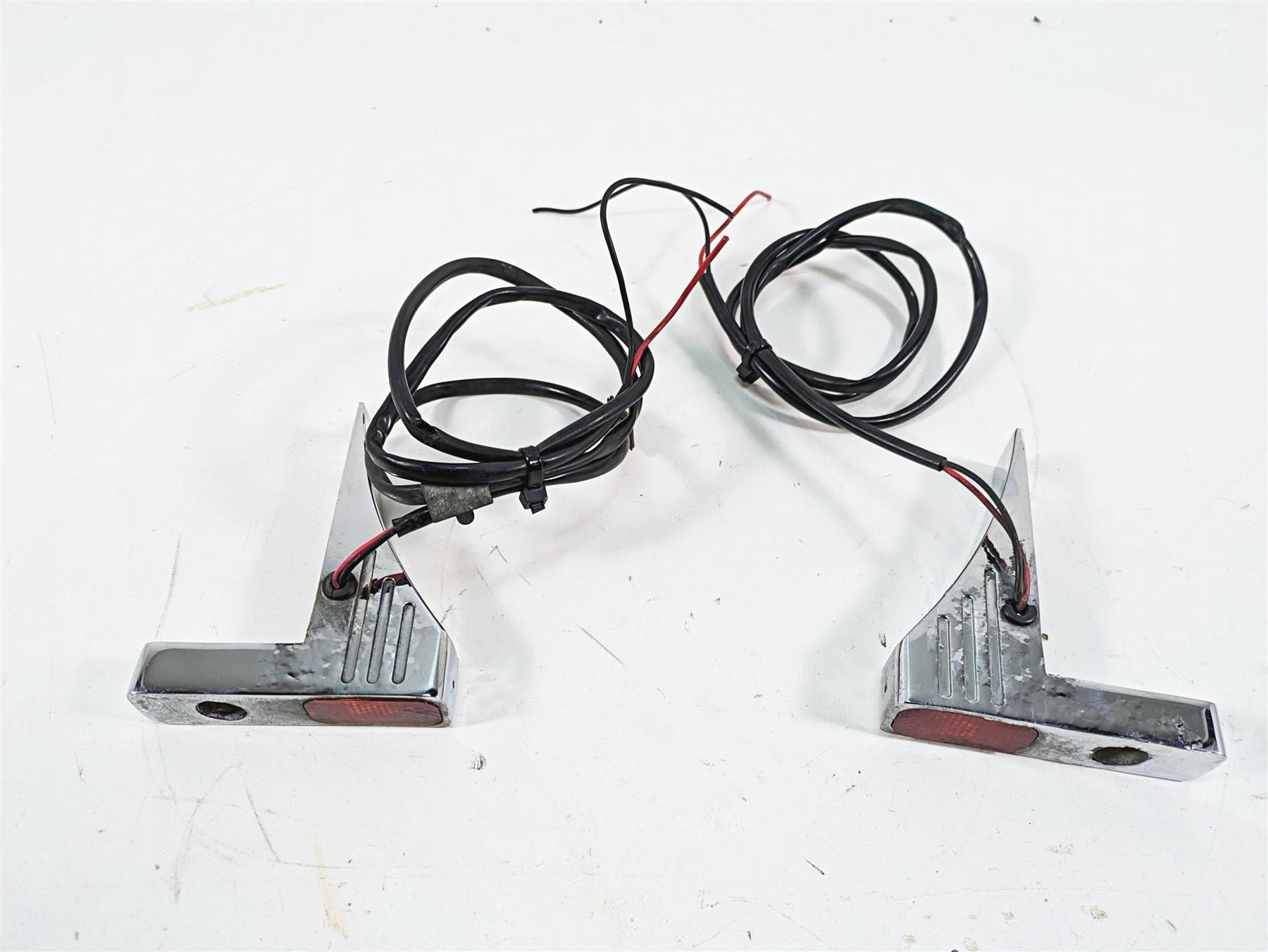 1999 Harley Dyna FXDL Low Rider Custom Swingarm Blinker Turn Signal Set {{ shop.shopifyCountryName }} - Mototech271