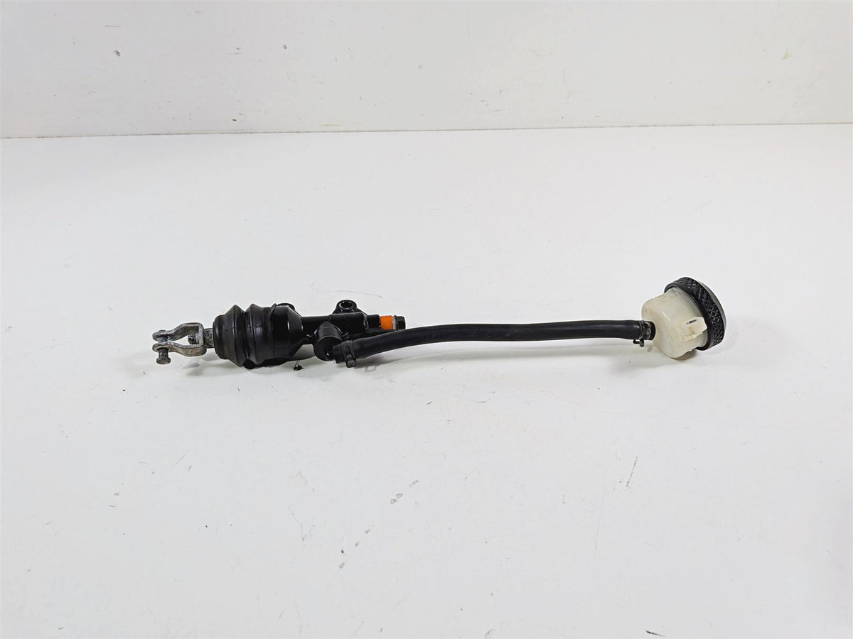 2006 Harley Sportster XL883 Low Rear Brake Master Cylinder 42521-04 {{ shop.shopifyCountryName }} - Mototech271