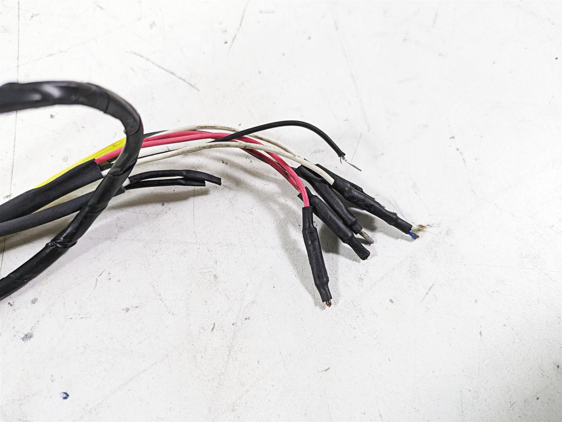 2015 Harley Touring FLHXS Street Glide Ride By Wire Sensor - Read 32305-08B {{ shop.shopifyCountryName }} - Mototech271
