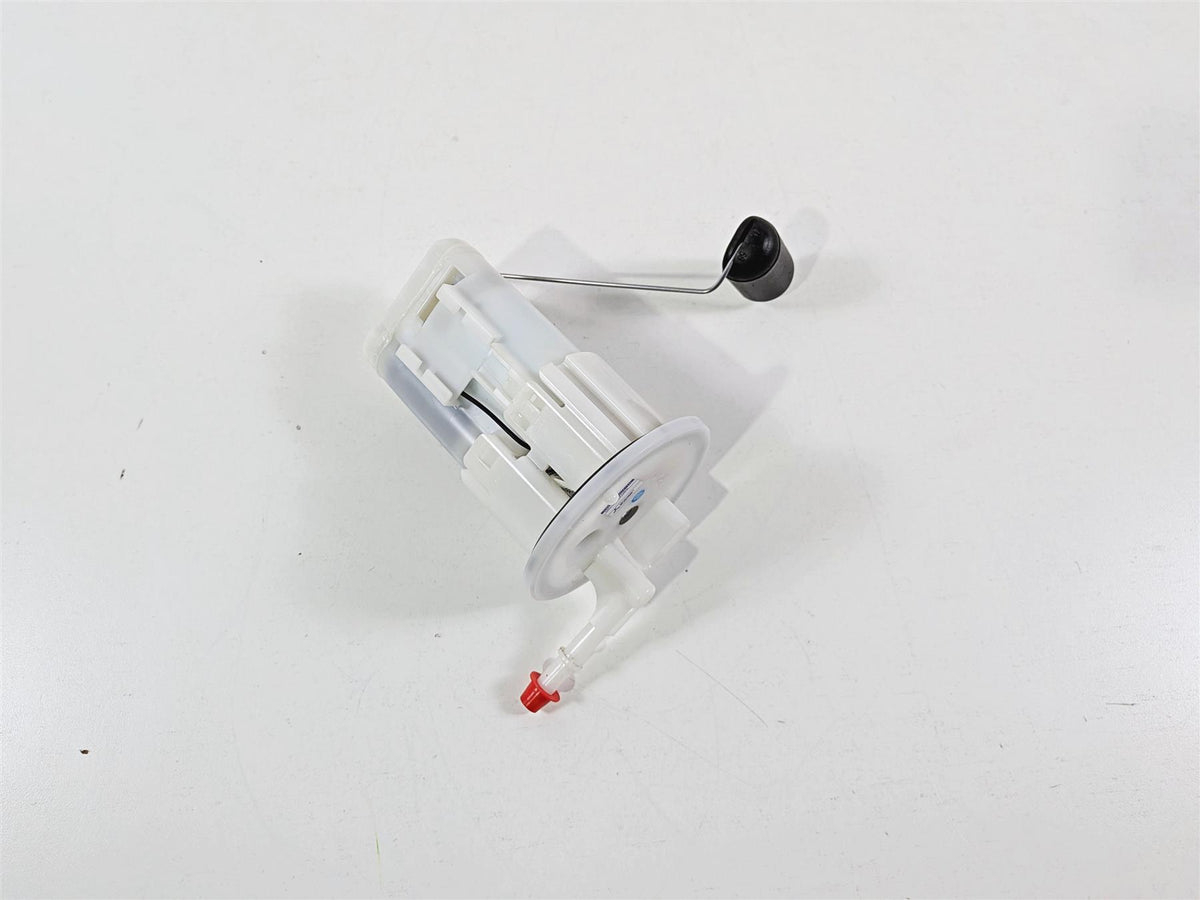 2025 Yamaha YZF R7 Fuel Gas Petrol Pump 2K Only - Tested 1WS-13907-10-00 {{ shop.shopifyCountryName }} - Mototech271
