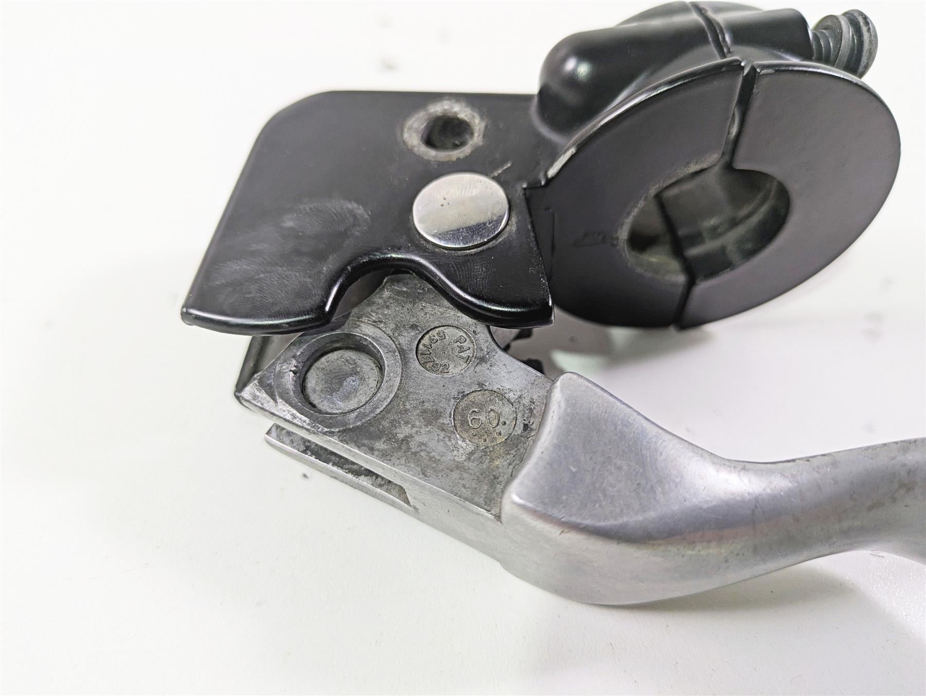1998 Harley Touring FLHRCI Road King Clutch Perch & Lever 38608-96 45015-96 {{ shop.shopifyCountryName }} - Mototech271