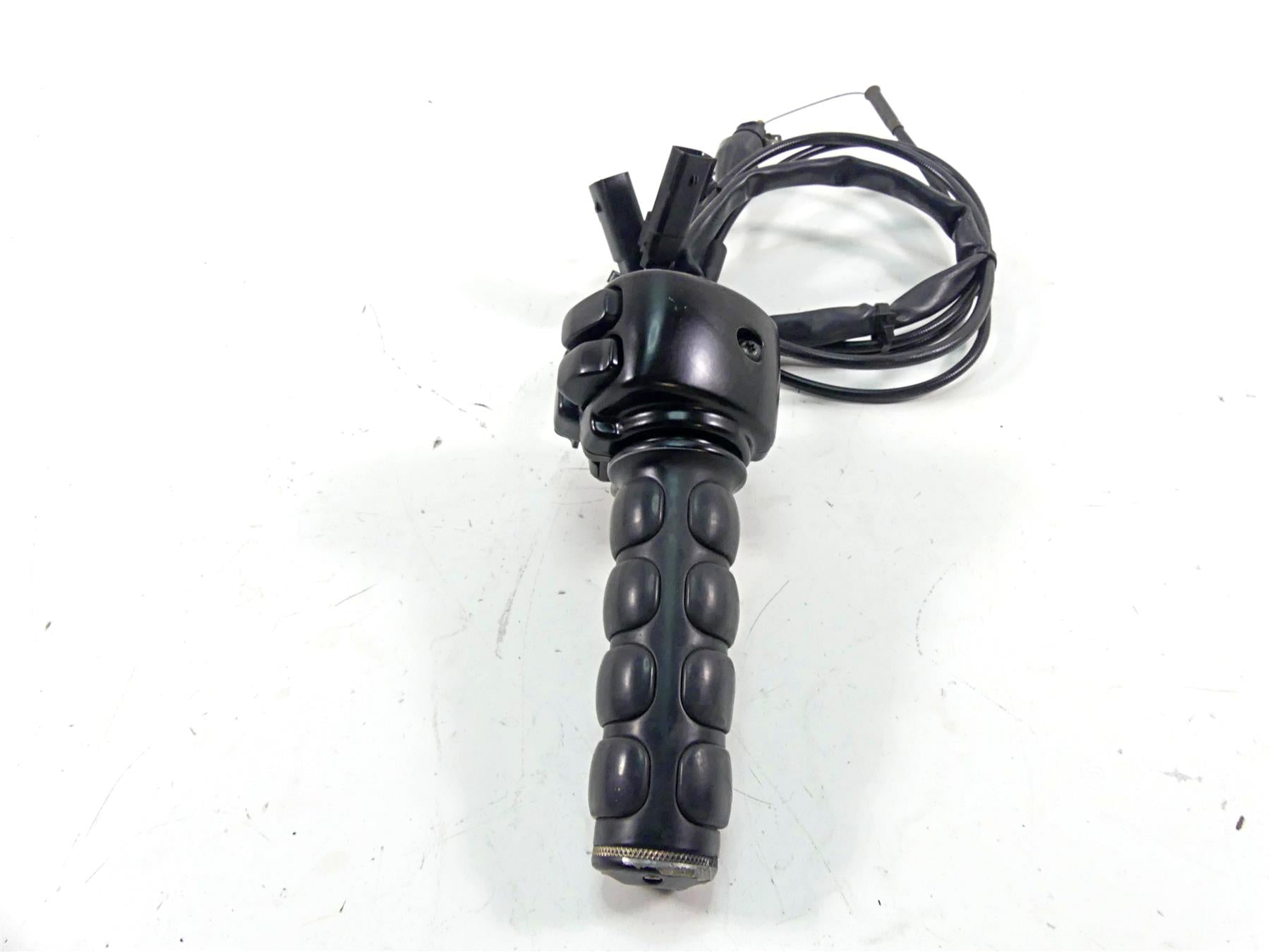 2007 Harley Touring FLHRC Road King Right Hand Throttle Control Switch 71684-06A {{ shop.shopifyCountryName }} - Mototech271