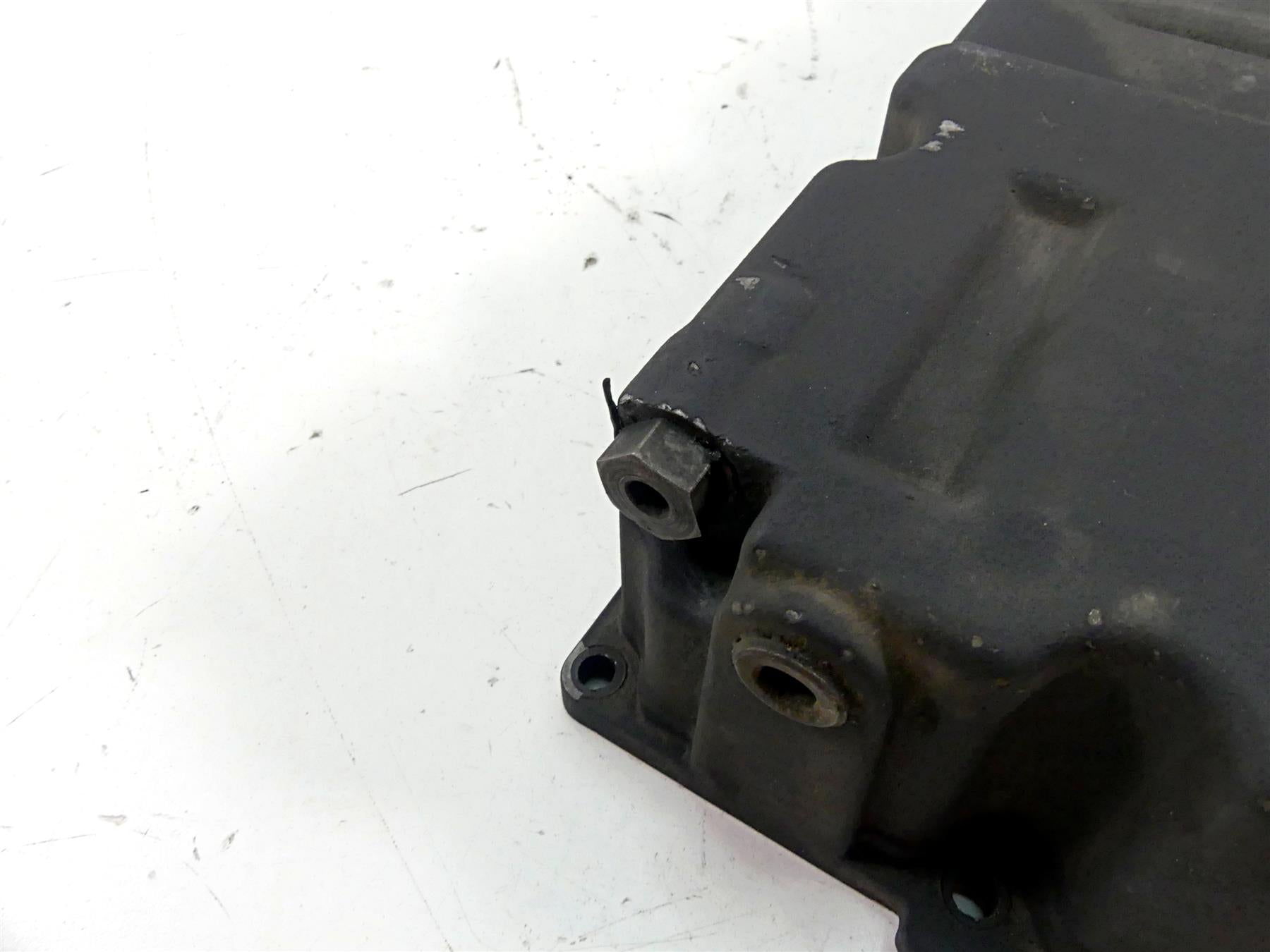 2011 Harley Touring FLTRX Road Glide Lower Engine Transmission Oil Pan 62711-99A {{ shop.shopifyCountryName }} - Mototech271