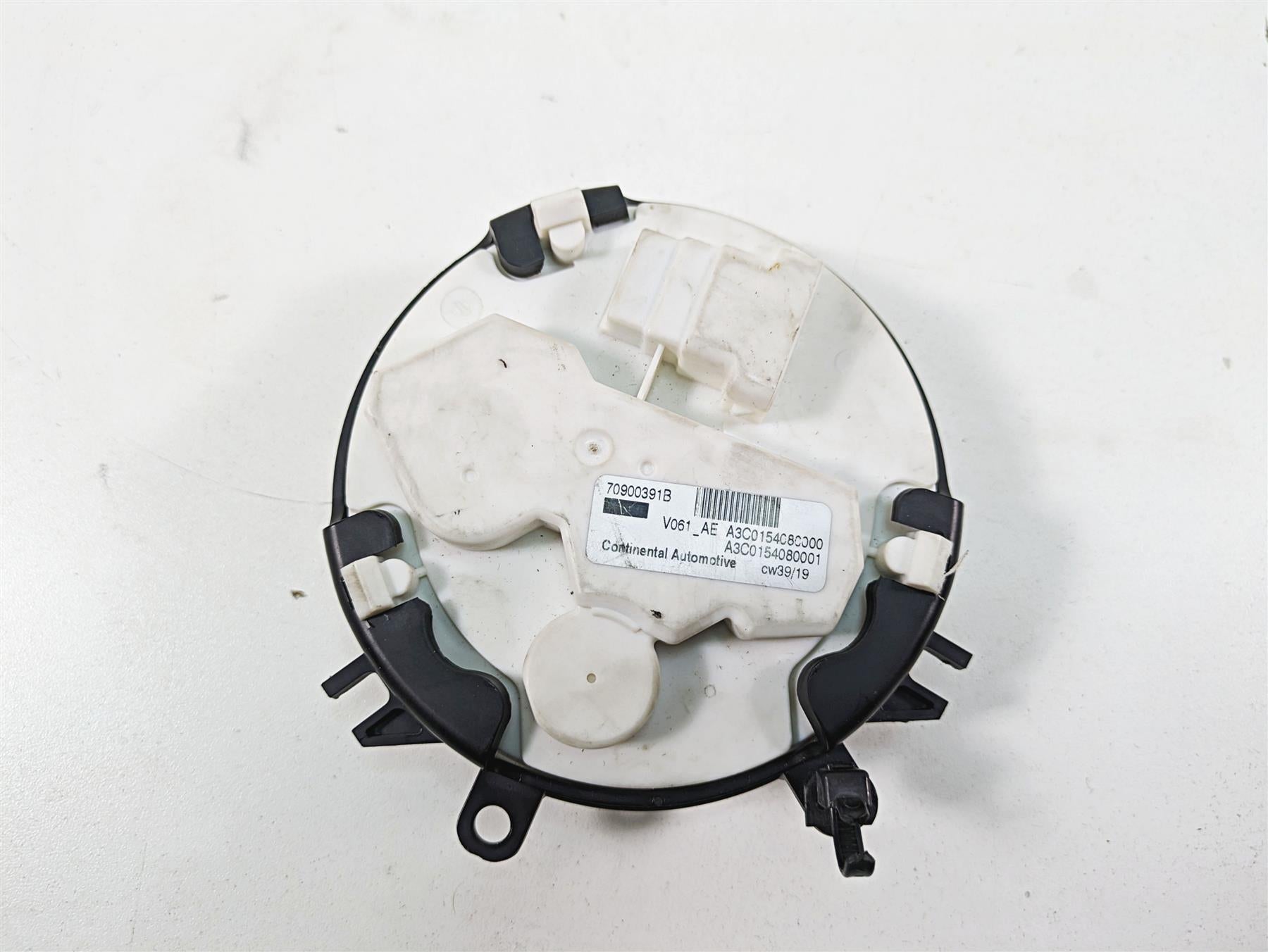 2012 Harley FLD Dyna Switchback Speedometer Gauge Instrument - 37k 70900391B {{ shop.shopifyCountryName }} - Mototech271