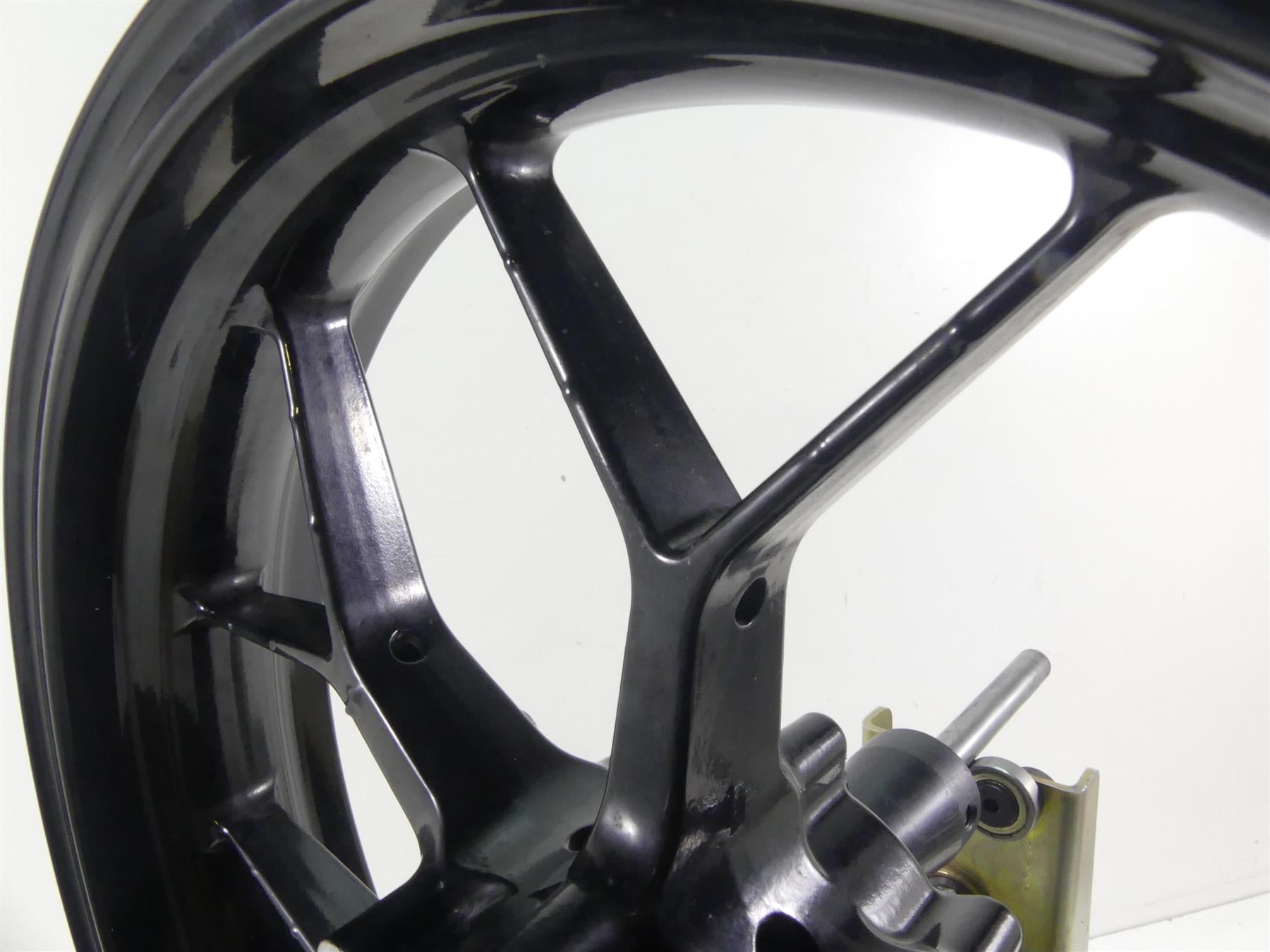 2015 Honda CBR1000 RR SC59 Straight Front 17x3.5 Wheel Rim 44650-MGP-305 {{ shop.shopifyCountryName }} - Mototech271