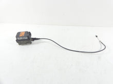 Load image into Gallery viewer, 2006 Harley Touring FLHCU SE CVO Delphi Cruise Control Module Unit 70955-04
