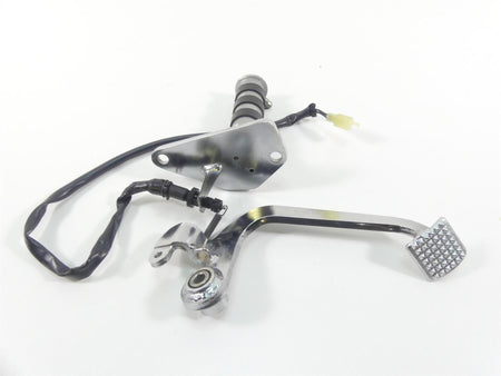 2007 Honda VT1100 C2 Shadow Front Right Foot Peg & Brake Pedal 50615-MCK-A00 {{ shop.shopifyCountryName }} - Mototech271