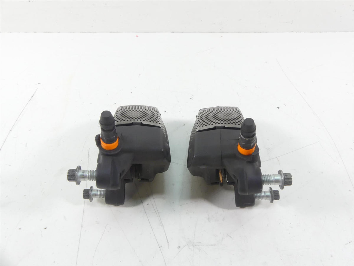 2016 Harley Touring FLTRX Road Glide Front Brake Caliper Set 43027-08 43023-08 {{ shop.shopifyCountryName }} - Mototech271