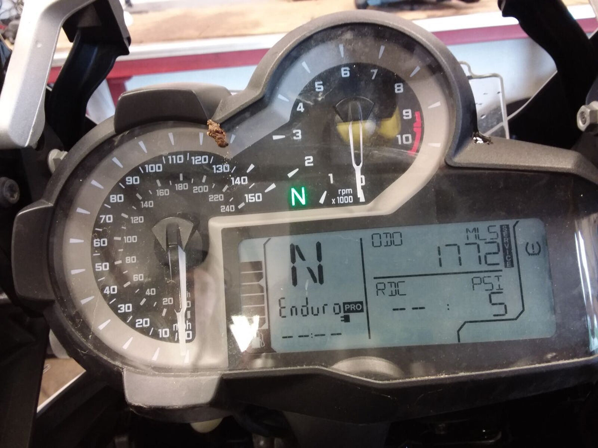 2016 BMW R1200 GS GSW K50 Speedometer Speedo 1K Gauges Instr Cluster 62118557882 {{ shop.shopifyCountryName }} - Mototech271