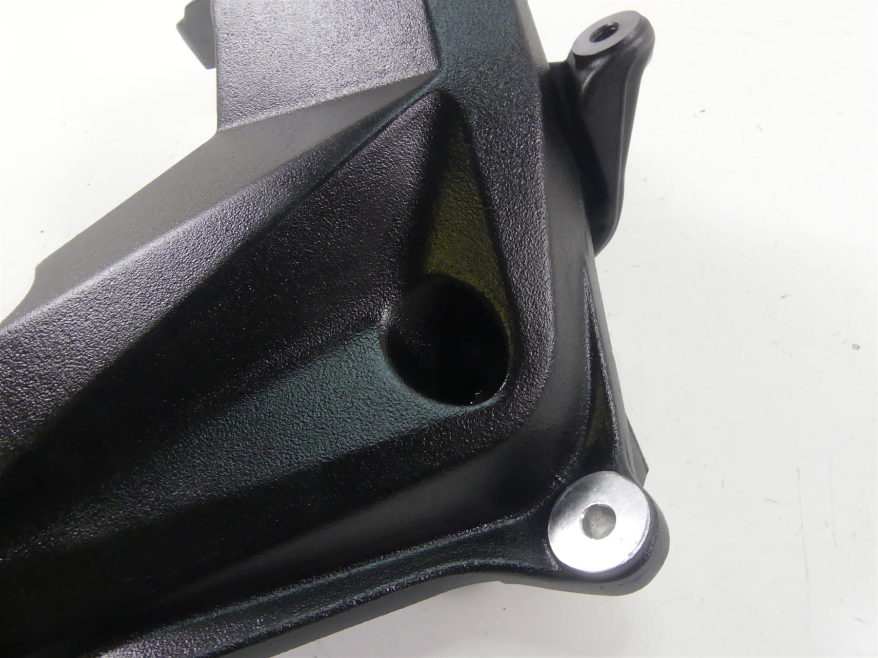 2018 Mv Agusta Brutale 800 RR Right Side Frame Plate Subframe Mount 8CA0B5642 {{ shop.shopifyCountryName }} - Mototech271