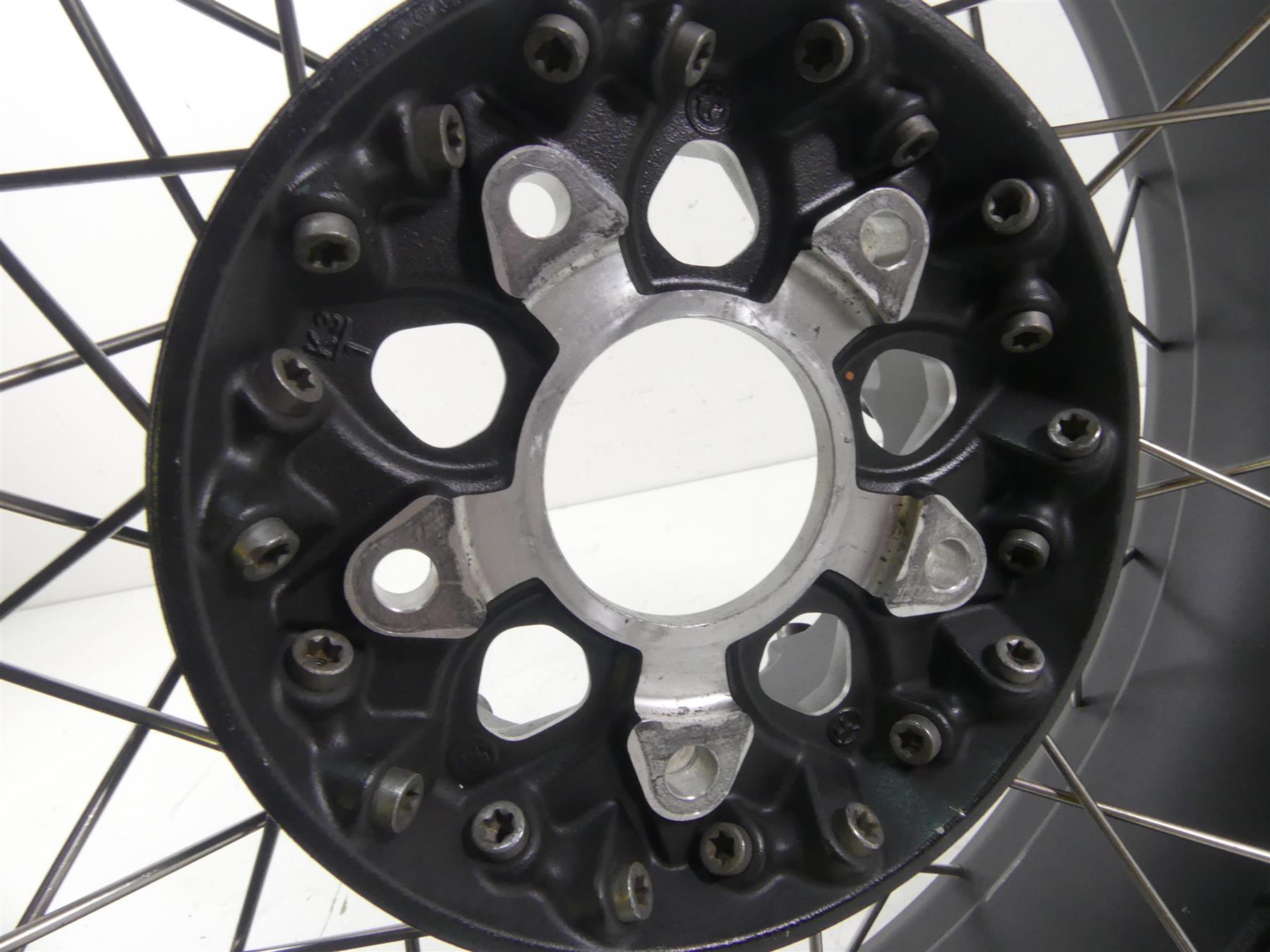 2017 BMW R1200GS GSW K50 Straight Rear 17x4.5 Spoke Wheel Rim 36318526651 {{ shop.shopifyCountryName }} - Mototech271