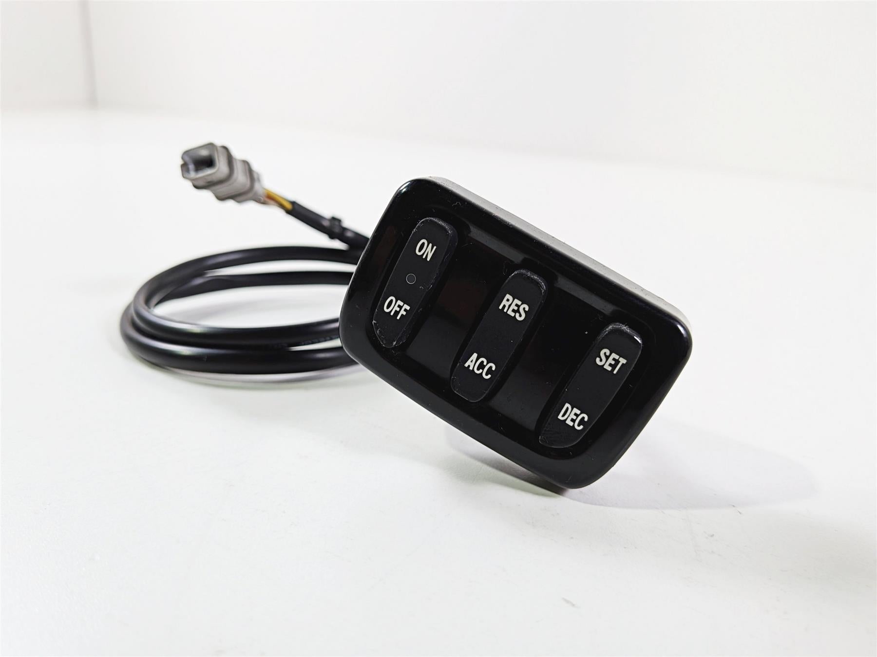 2013 Victory Vision Tour Black Cruise Hand Control Switch Set 4013049 {{ shop.shopifyCountryName }} - Mototech271