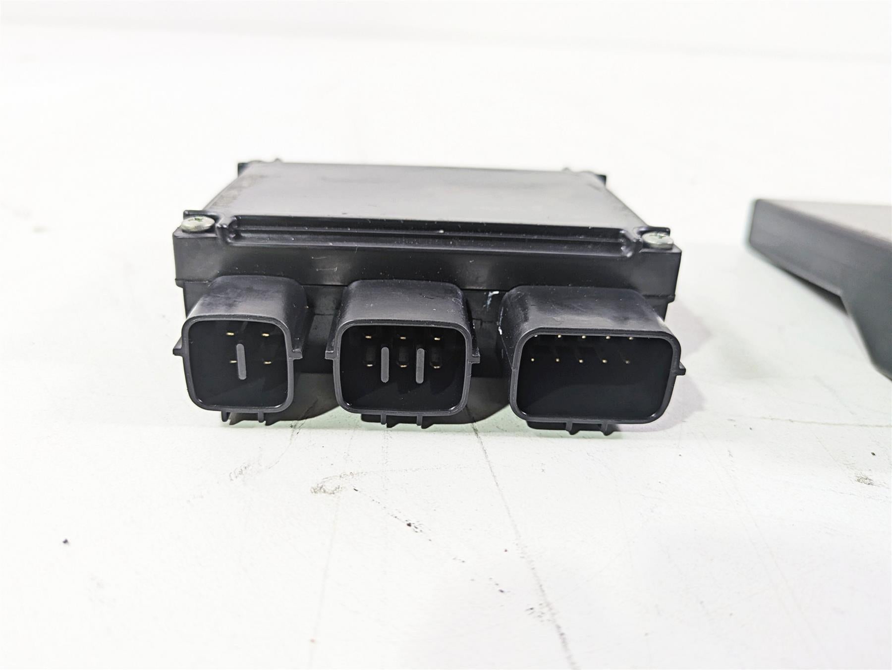 2020 Kawasaki ZX6R Ninja Cdi Ecu Ecm Engine Control Module & Relay 21175-1395 {{ shop.shopifyCountryName }} - Mototech271