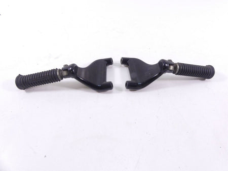 2006 Harley Sportster XL1200 C Passenger Foot Peg Rest Set 49314-04 49315-04 {{ shop.shopifyCountryName }} - Mototech271