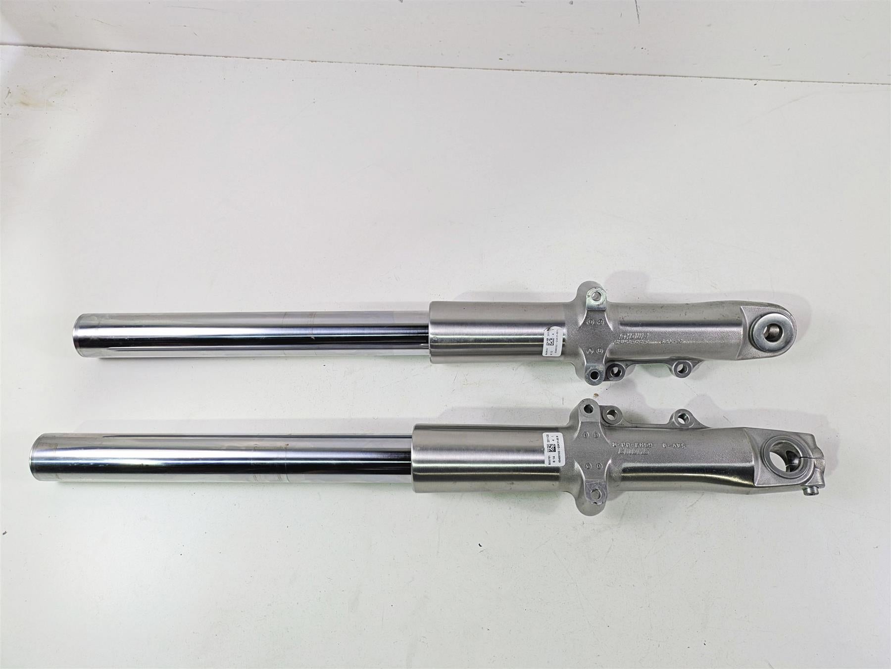 2021 Harley Touring FLTRX Road Glide Straight Front Forks 49Mm 45400102 45400103 {{ shop.shopifyCountryName }} - Mototech271