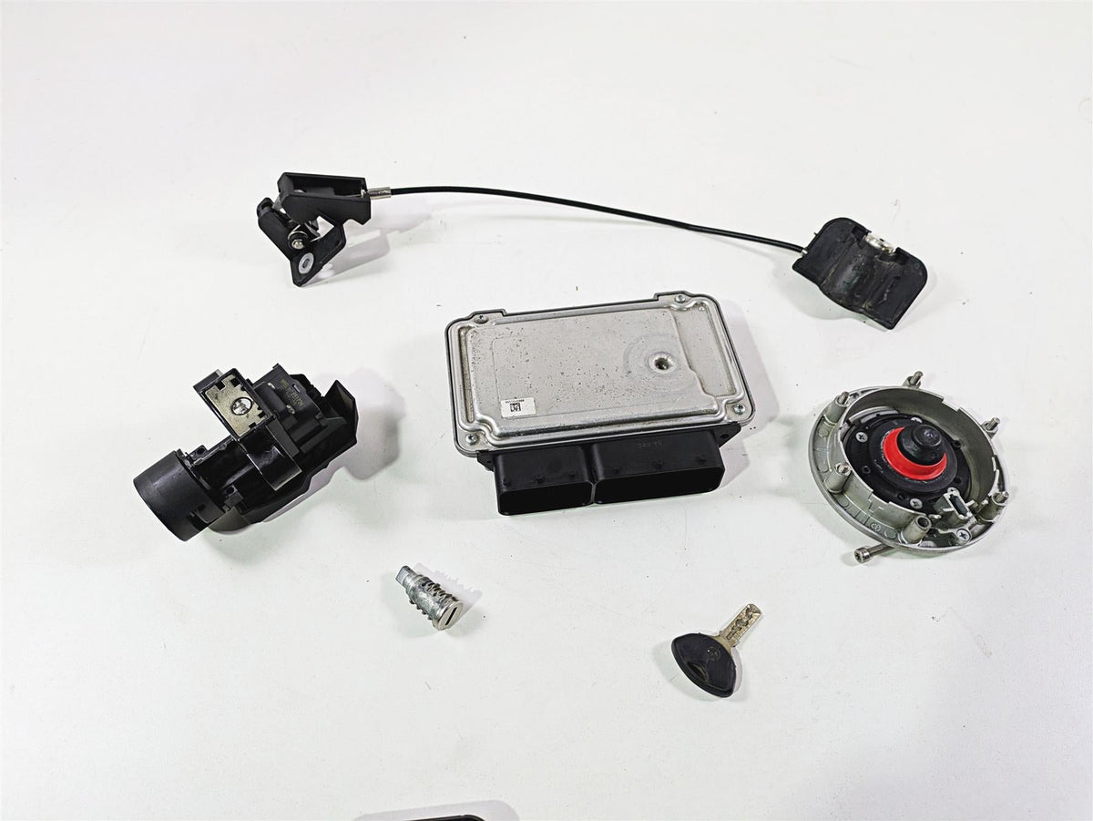 2010 BMW R1200RT K26 Cdi Ecu Ecm & Ignition Switch Set 7722565 5125770007 {{ shop.shopifyCountryName }} - Mototech271