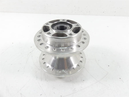 2018 Harley Softail FXBB Street Bob Front Spoke Wheel Hub 43300565 {{ shop.shopifyCountryName }} - Mototech271