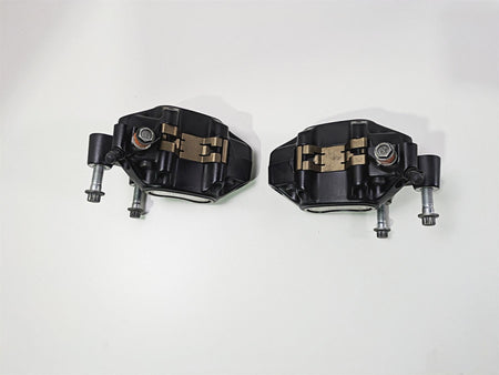 2019 Harley Softail FXDR 114 Front Brake Caliper Set 41300095 41300205 {{ shop.shopifyCountryName }} - Mototech271