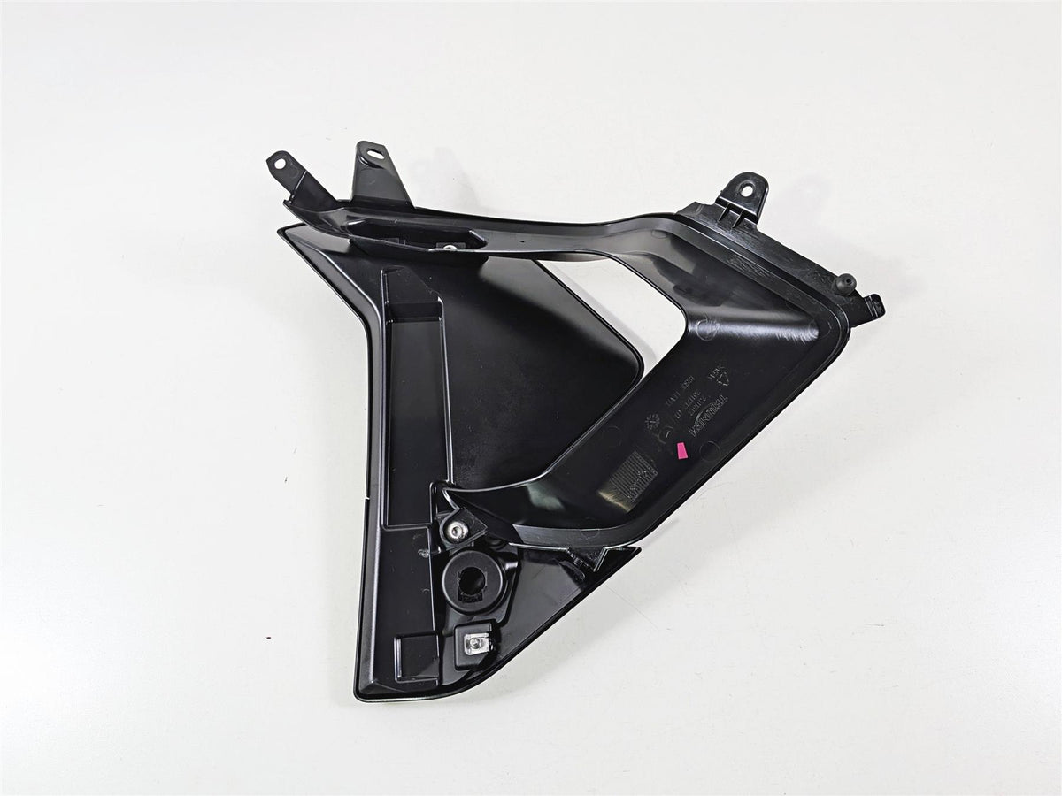 2022 Triumph Tiger 900 GT Pro Right Main Tank Fairing Cover Set T2311820 {{ shop.shopifyCountryName }} - Mototech271