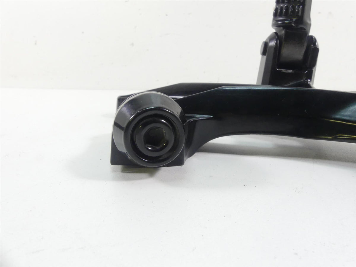 2012 Kawasaki ZX1400 ZX14R Ninja Rear Right Passenger Footpeg Peg 35063-0782 {{ shop.shopifyCountryName }} - Mototech271