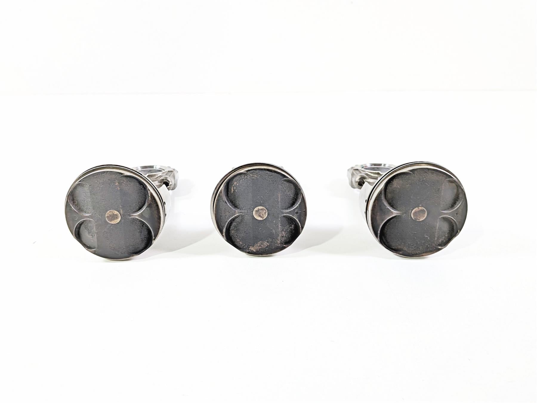 2008 Yamaha YZF R1 RN19 3 Piston & Rod Set 4C8-11650-00-00 14B-11650-00-00 {{ shop.shopifyCountryName }} - Mototech271