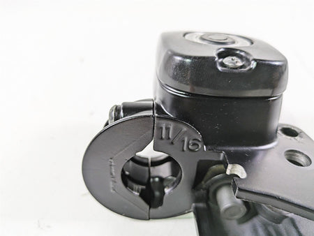 2015 Harley FXDL Dyna Low Rider Front Brake Master Cylinder 11/16 45170-08F {{ shop.shopifyCountryName }} - Mototech271