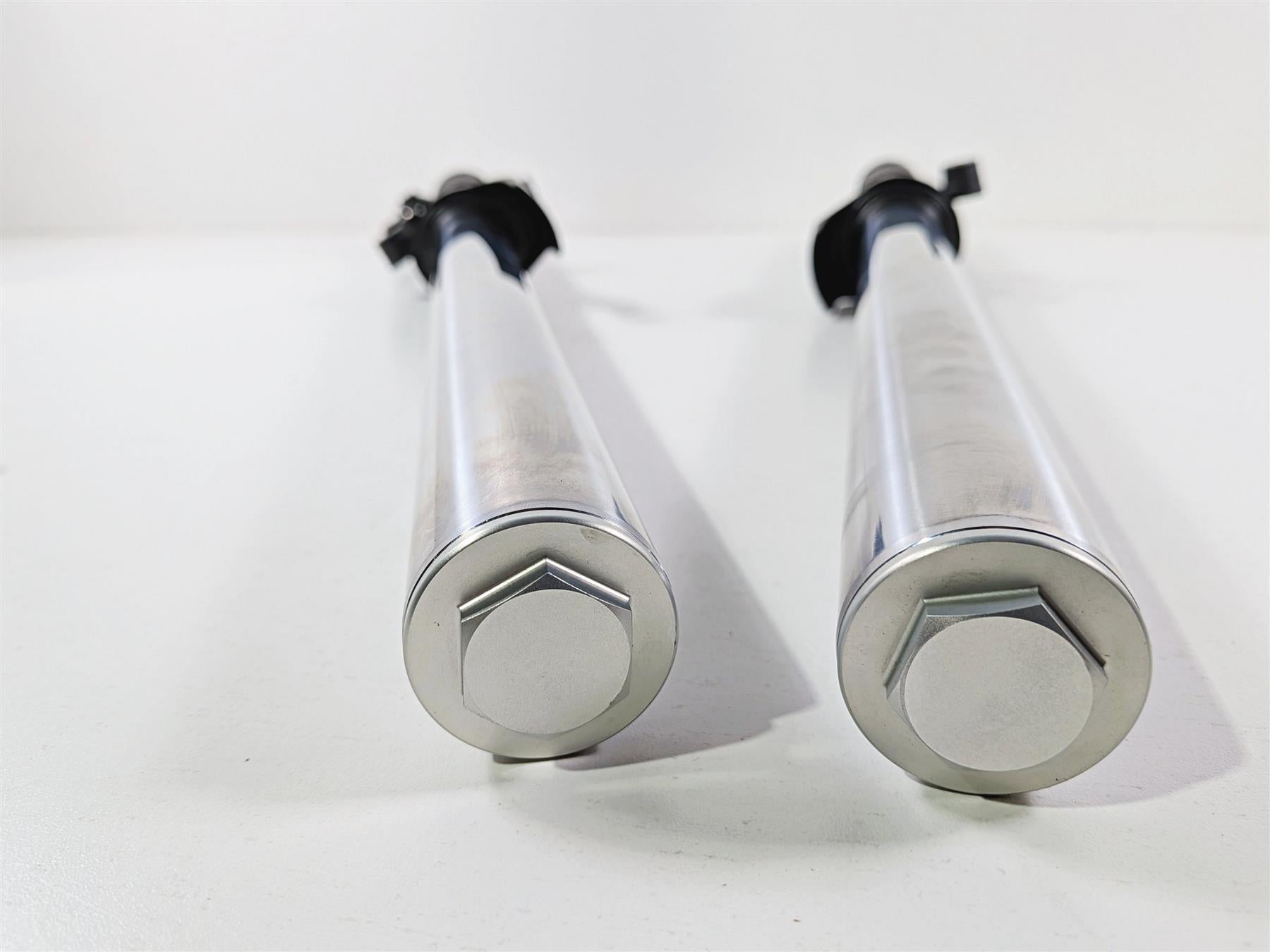 2024 Kawasaki EX500 Ninja 40th An. Straight Front Fork Leg Set 44071-1689-18R {{ shop.shopifyCountryName }} - Mototech271