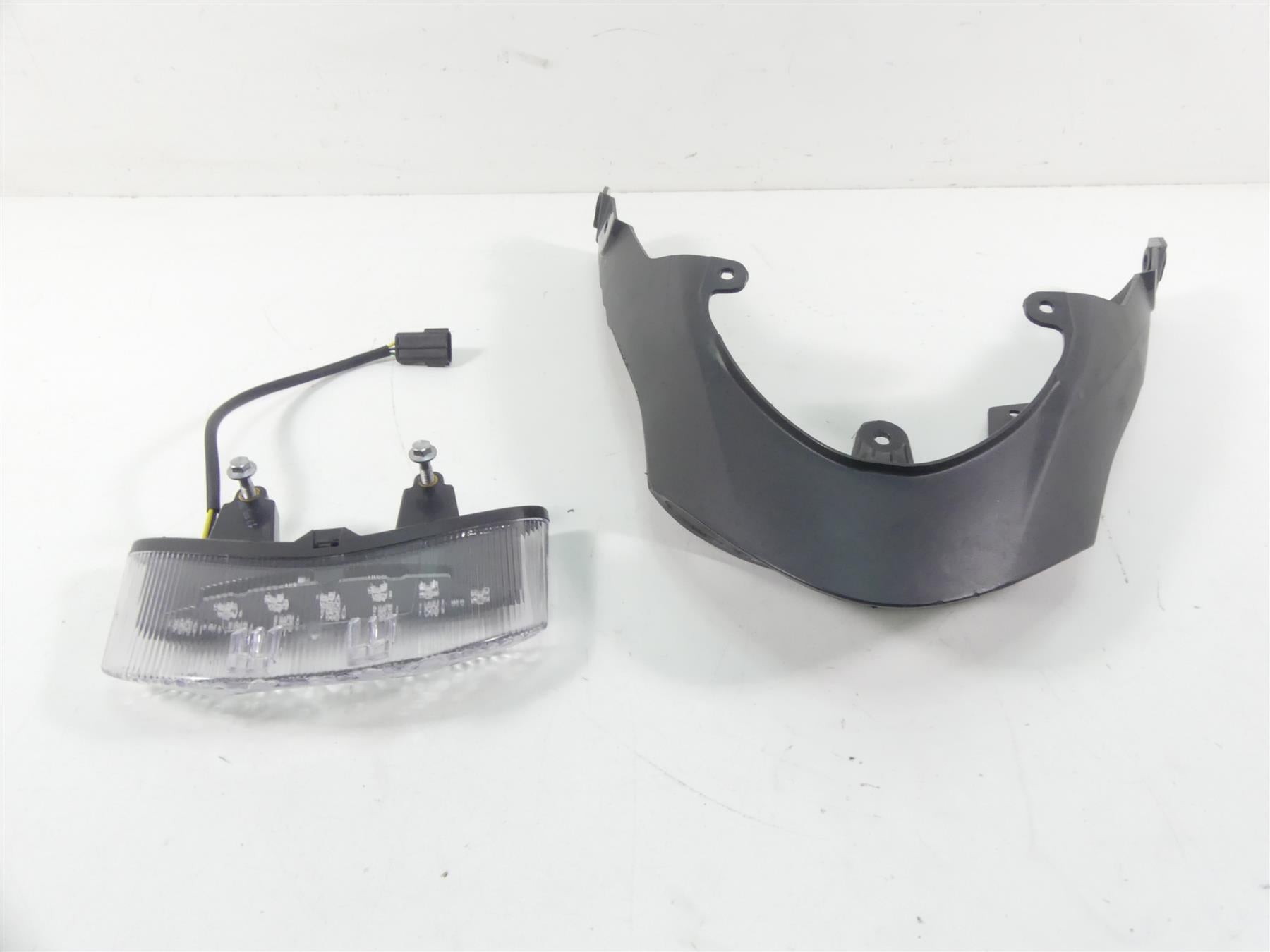 2020 Triumph Speed Triple RS 1050 Rear Led Taillight Tail Light & Cover T2703214 {{ shop.shopifyCountryName }} - Mototech271