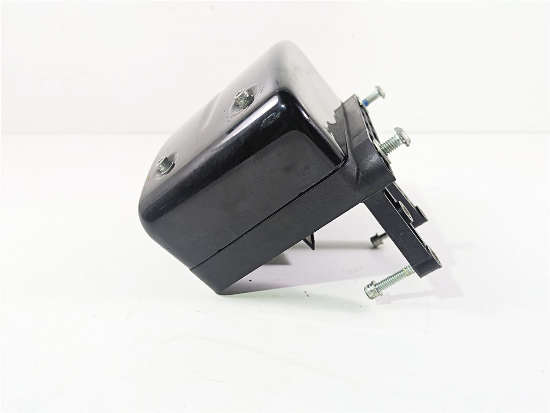 2009 Harley FXDC Dyna Super Glide Electric Holder Tray Carrier & Cover 70367-04 {{ shop.shopifyCountryName }} - Mototech271
