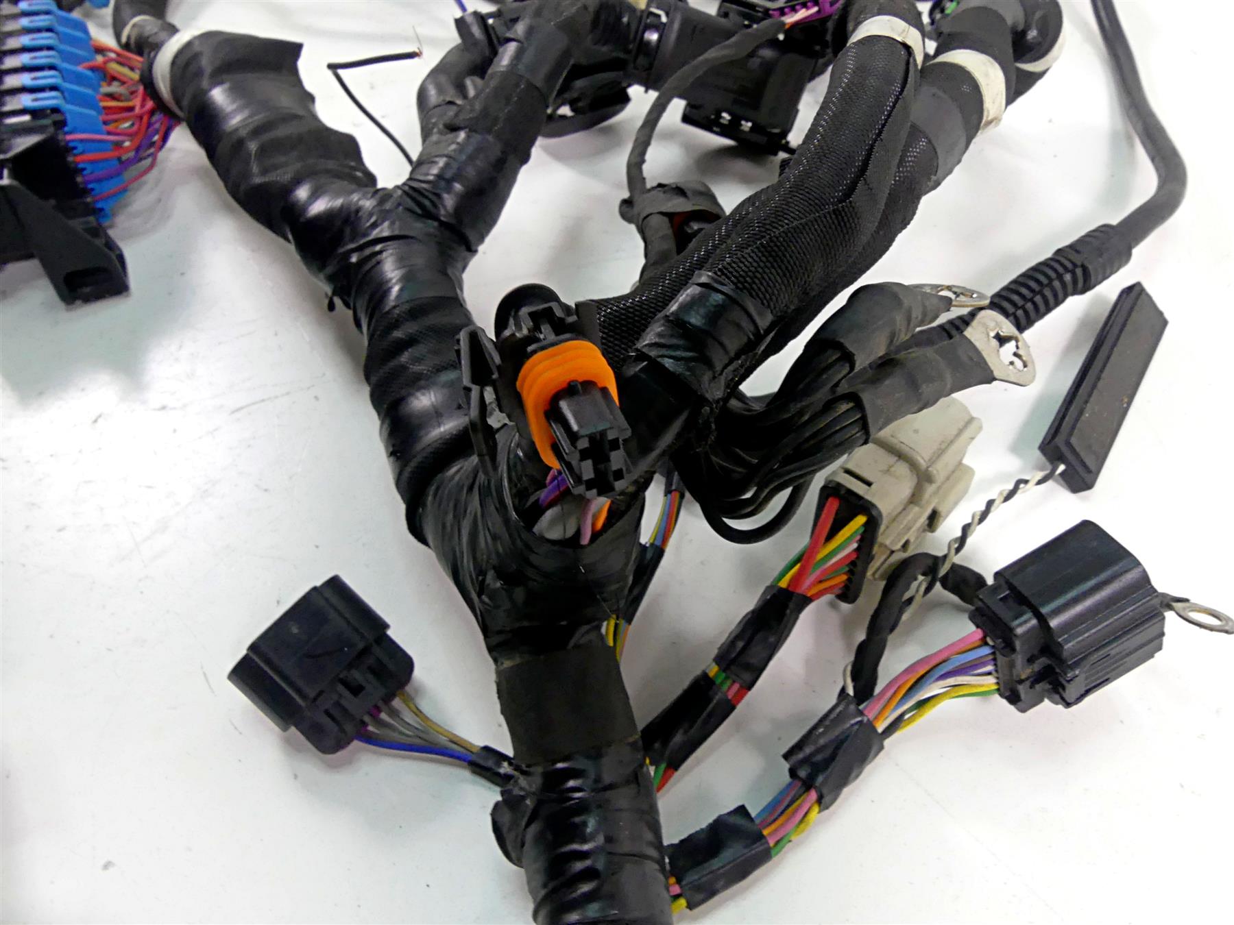 2019 Indian Chieftain Classic Wiring Harness Loom - Read 2414745 {{ shop.shopifyCountryName }} - Mototech271