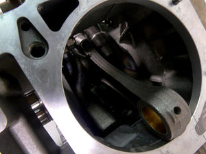 2018 Can Am Commander 1000R XT Engine Bottom End Crankcase Crank Case 420686416 | Mototech271
