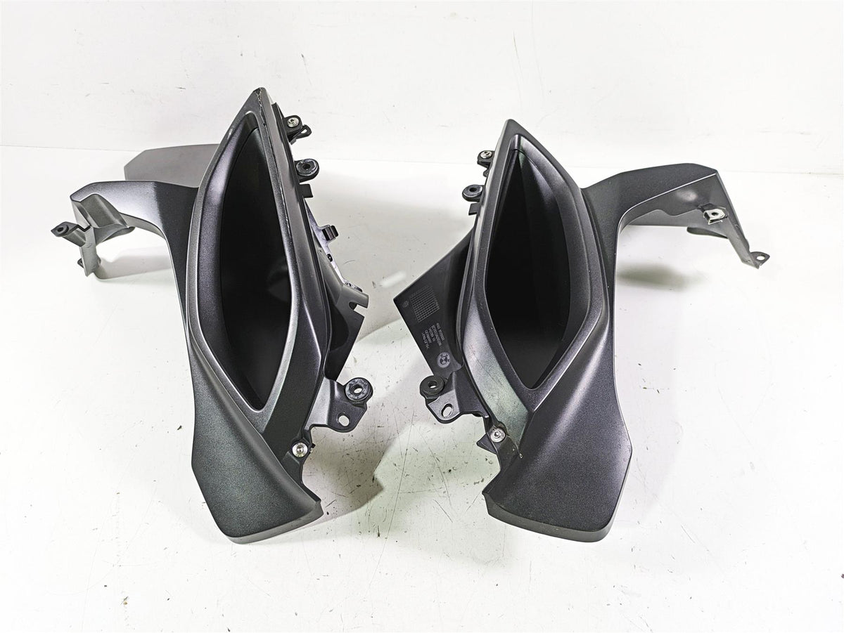 2014 BMW R1200 RT RTW K52 Left Right Intake Fairing Covers 46638529381 {{ shop.shopifyCountryName }} - Mototech271