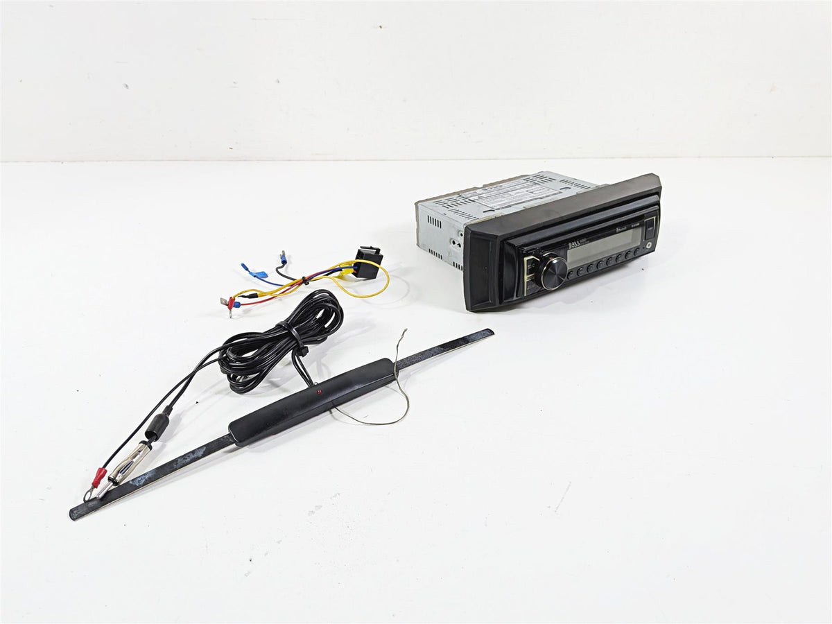 1993 Harley Touring FLHTCU Electra Glide Boss Audio System Radio CD Player 550B {{ shop.shopifyCountryName }} - Mototech271