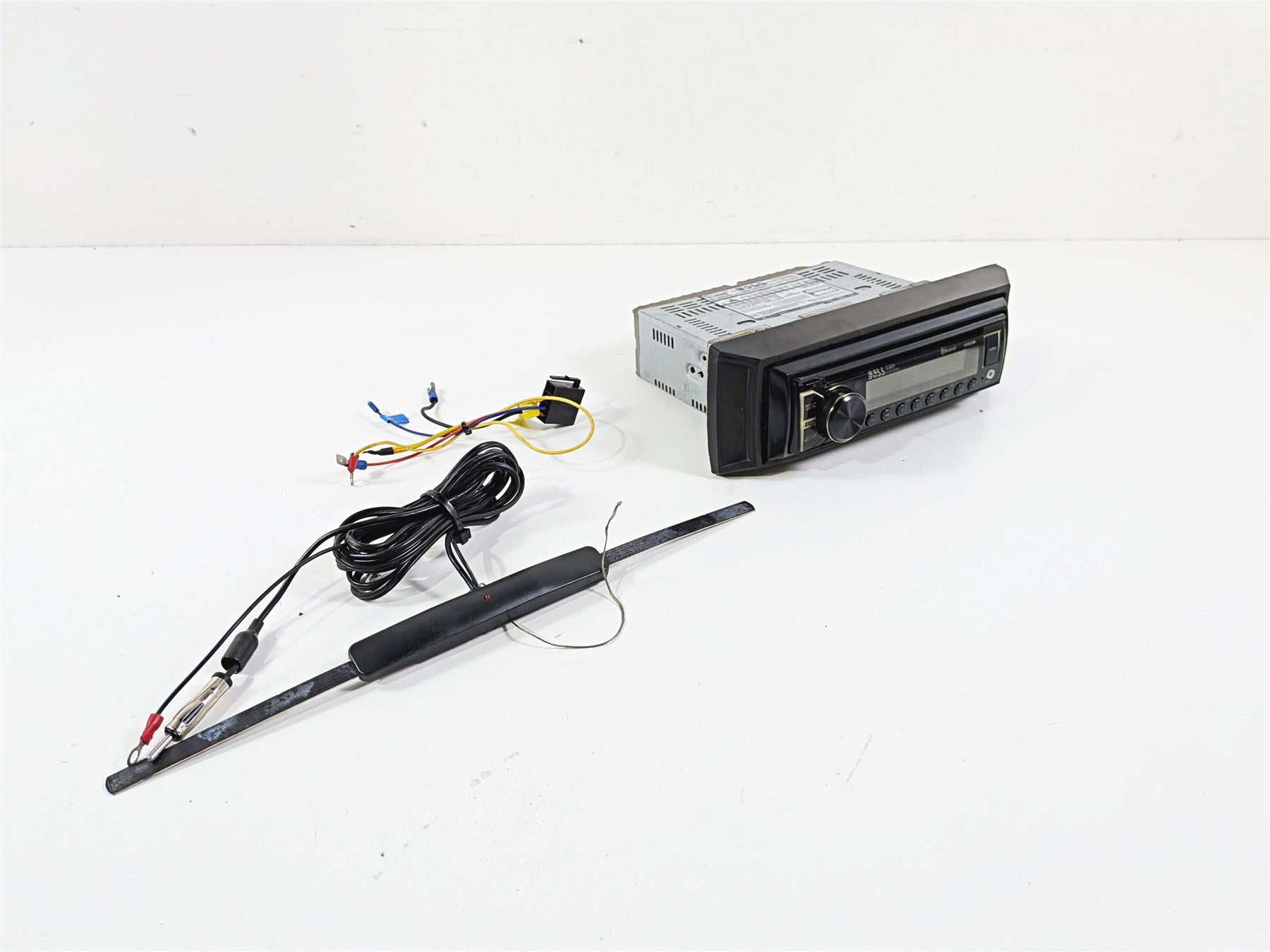 1993 Harley Touring FLHTCU Electra Glide Boss Audio System Radio CD Player 550B {{ shop.shopifyCountryName }} - Mototech271