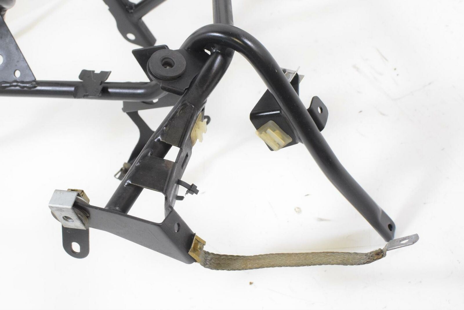 2003 BMW R1150 RT R1150RT R22 Front Subframe Sub Frame Bracket Stay 46637651240 {{ shop.shopifyCountryName }} - Mototech271