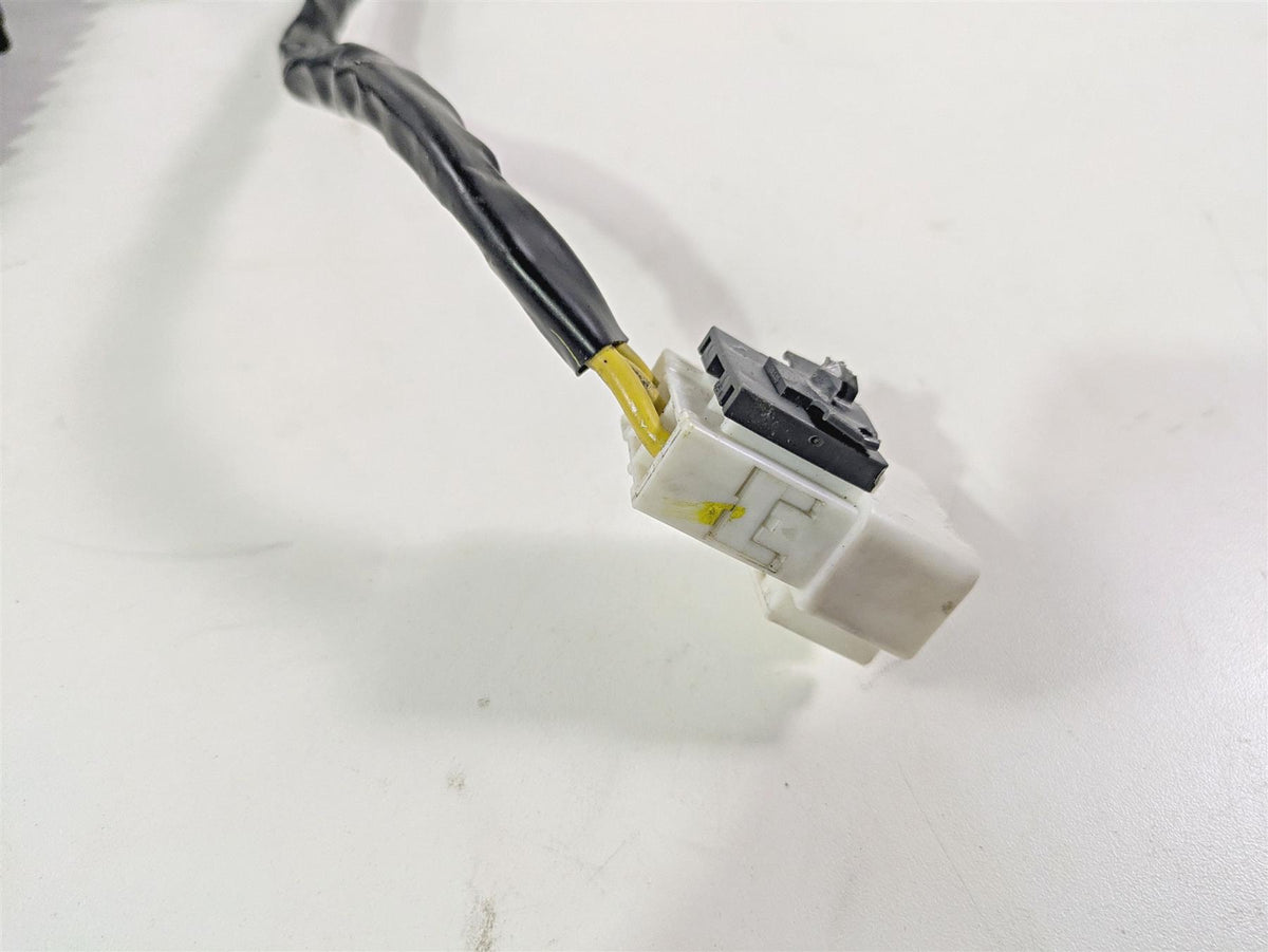 2017 Aprilia RSV 1100 Tuono V4 Factory Rectifier Voltage Regulator B043488 {{ shop.shopifyCountryName }} - Mototech271