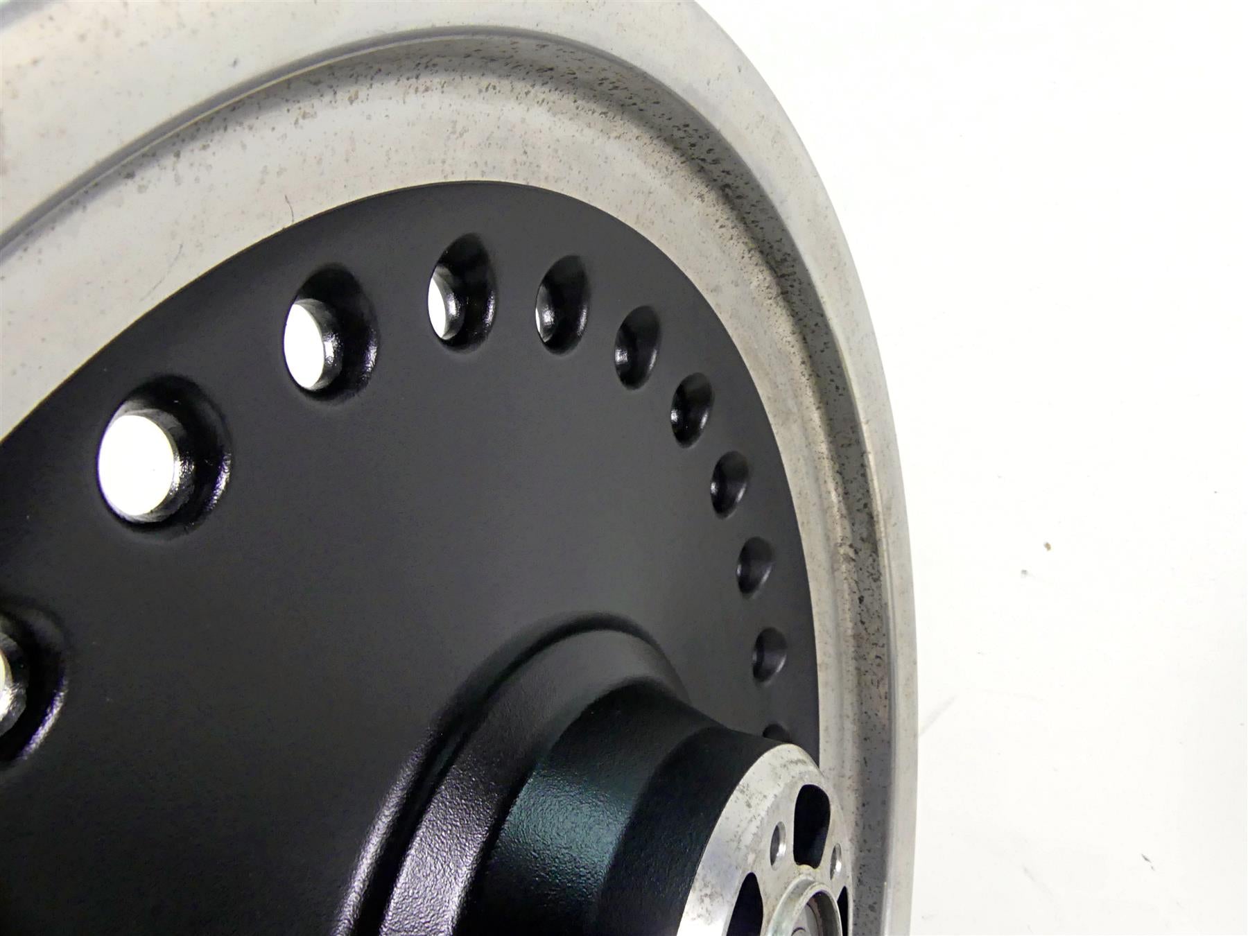 2013 Harley Softail FLSTFB Fat Boy Lo Front Solid Wheel Rim 17x3.5 43300171 {{ shop.shopifyCountryName }} - Mototech271