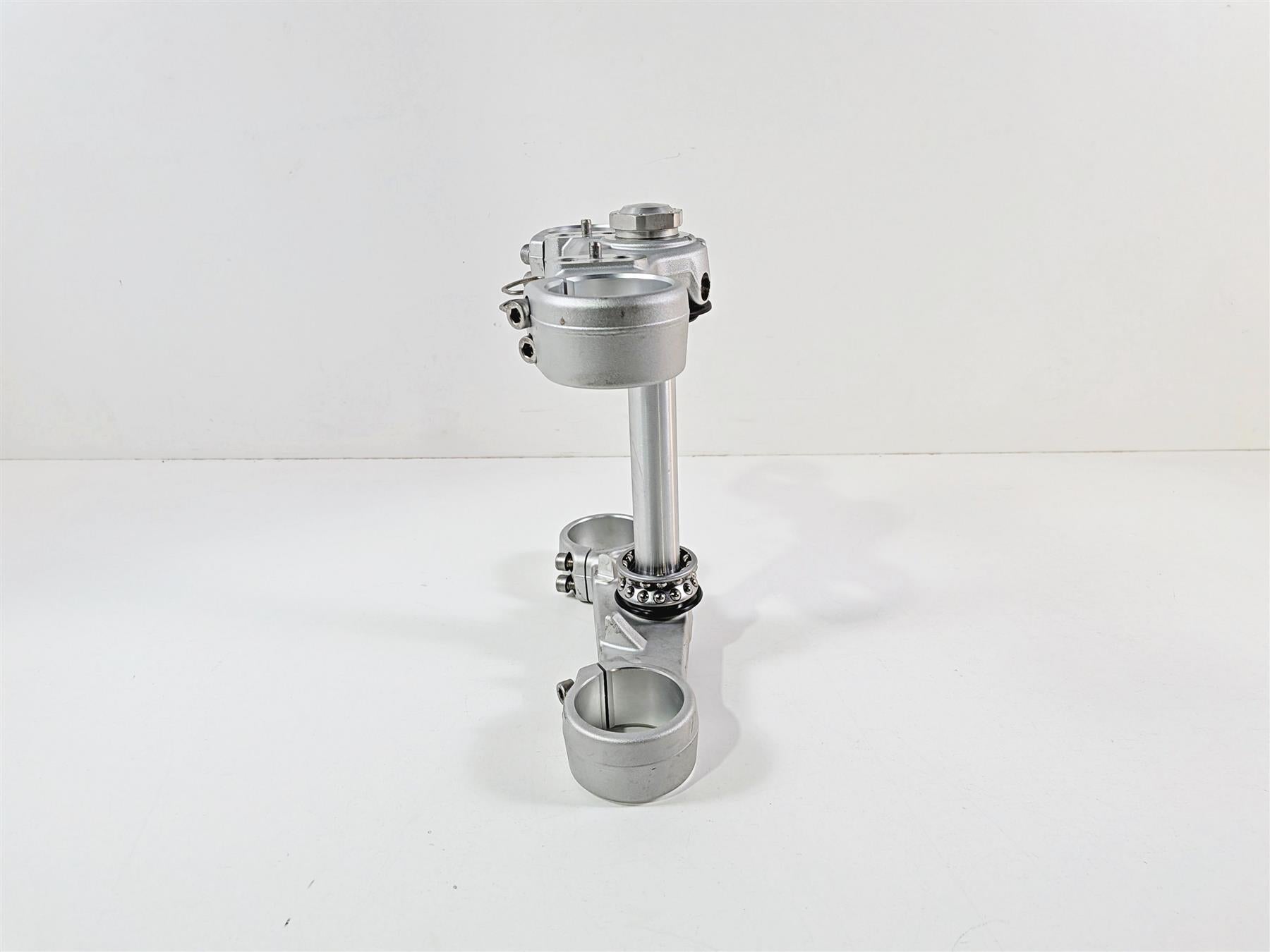 2022 Triumph Tiger 900 GT Pro Lower Upper Triple Tree Set T2042968 {{ shop.shopifyCountryName }} - Mototech271