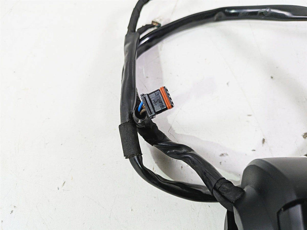 2022 Harley RA1250 S Pan America Right Hand Control Switch 71500523A {{ shop.shopifyCountryName }} - Mototech271