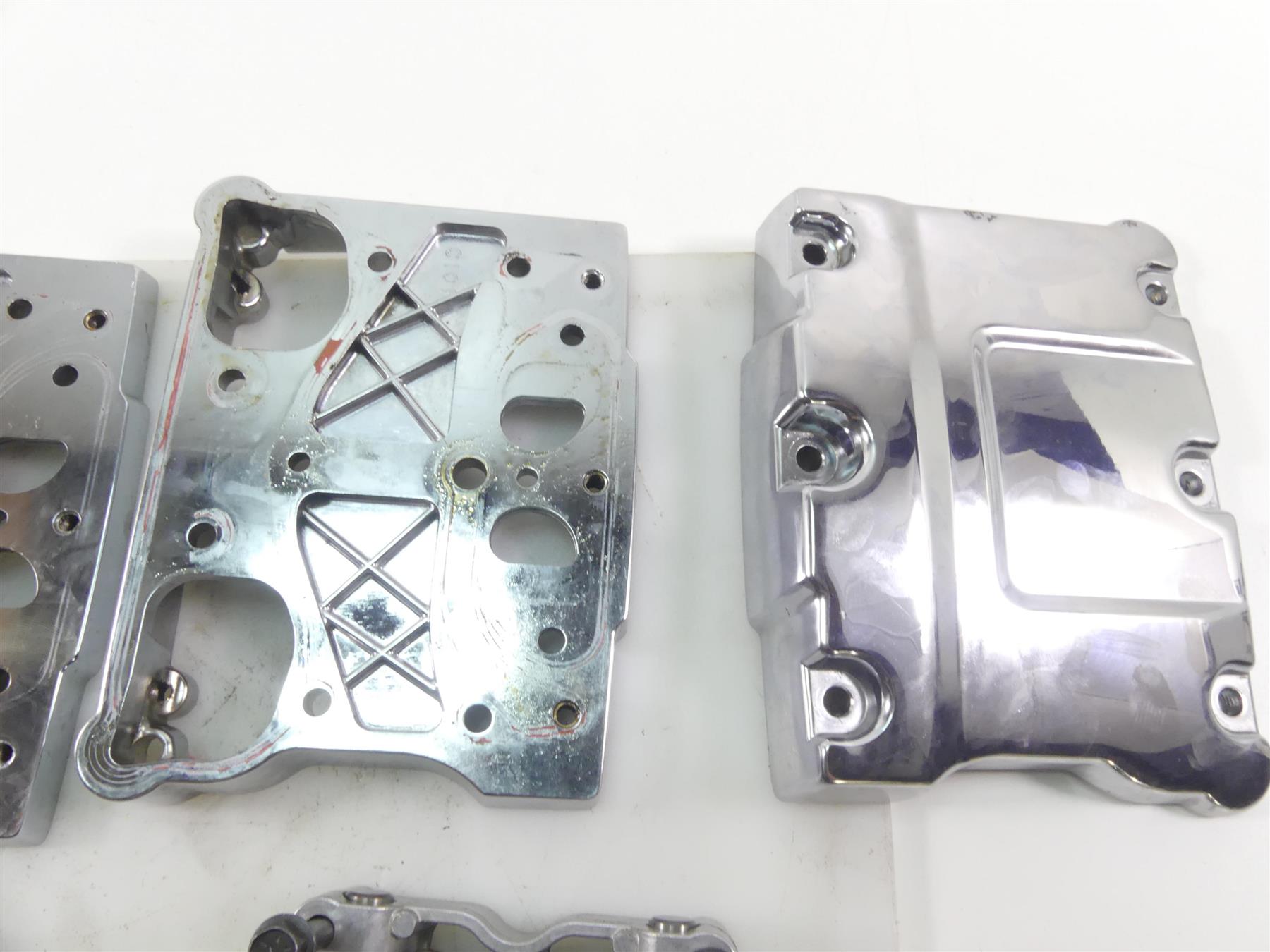 2009 Harley Dyna FXDF SE CVO Fat Bob Chrome Valve Cover Rocker Box Set 17571-99 {{ shop.shopifyCountryName }} - Mototech271