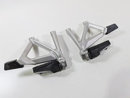 2019 BMW R1250GS K50 Rear Passenger Foot Peg Rest Set -Read 46718556264 46718556265 {{ shop.shopifyCountryName }} - Mototech271