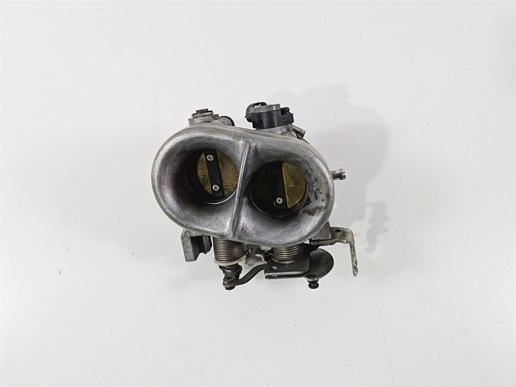 2013 Victory Vision Tour Throttle Body Bodies Fuel Injection 1204320 1205085 {{ shop.shopifyCountryName }} - Mototech271