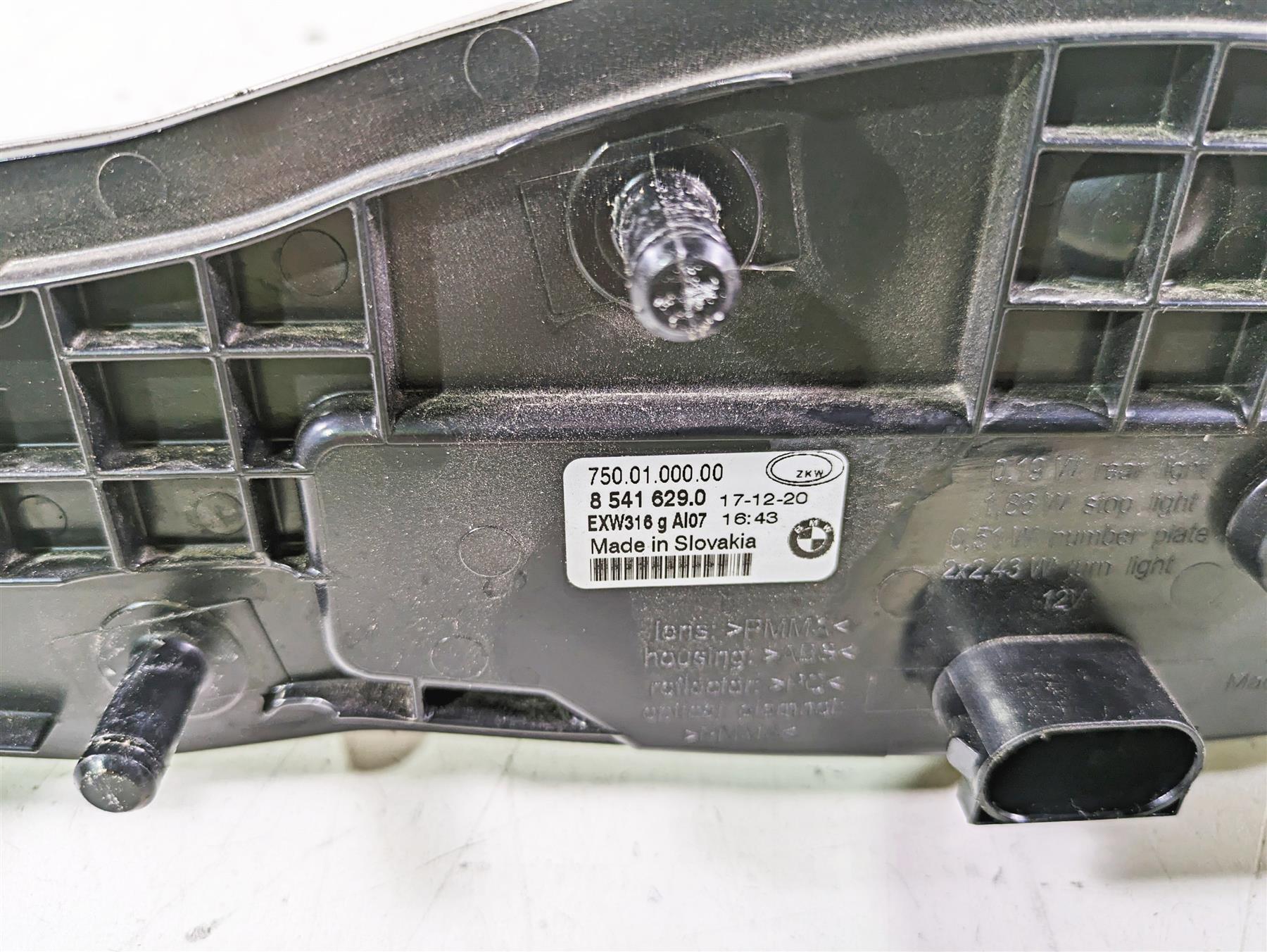 2014 BMW R1200 RT RTW K52 Taillight Tail Light Lamp 63218541629 {{ shop.shopifyCountryName }} - Mototech271