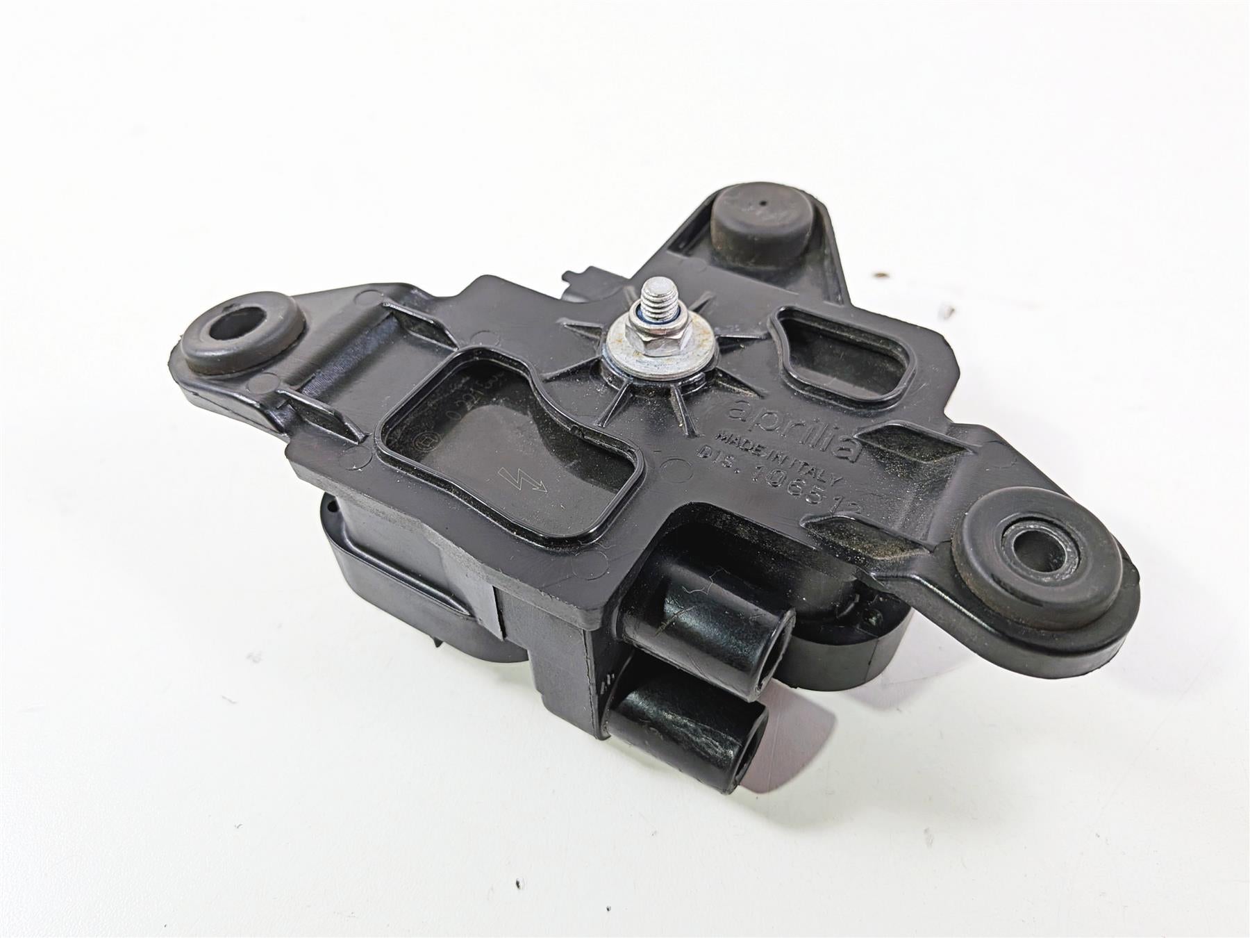 2008 Aprilia RSVR 1000 Factory Ignition Coils Set AP0266070 {{ shop.shopifyCountryName }} - Mototech271