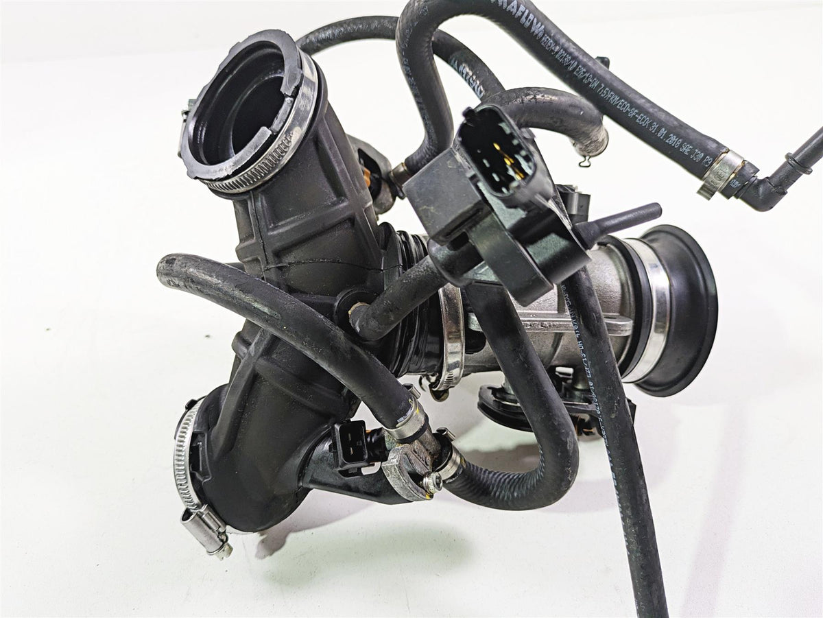 2018 Ducati Scrambler Desert Sled 800 Throttle Body Intake Set 28241001A {{ shop.shopifyCountryName }} - Mototech271