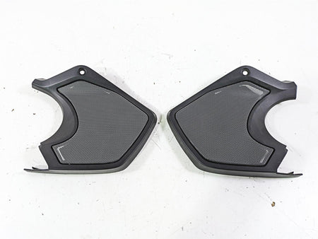 2014 BMW R1200 RT RTW K52 Front Speaker Cover Set 46638529412 46638529411 {{ shop.shopifyCountryName }} - Mototech271