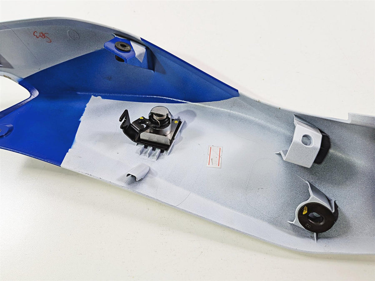 2024 Kawasaki EX500 Ninja 40th An. Left Rear Tail Cover Fairing Cowl 36043-0002 {{ shop.shopifyCountryName }} - Mototech271