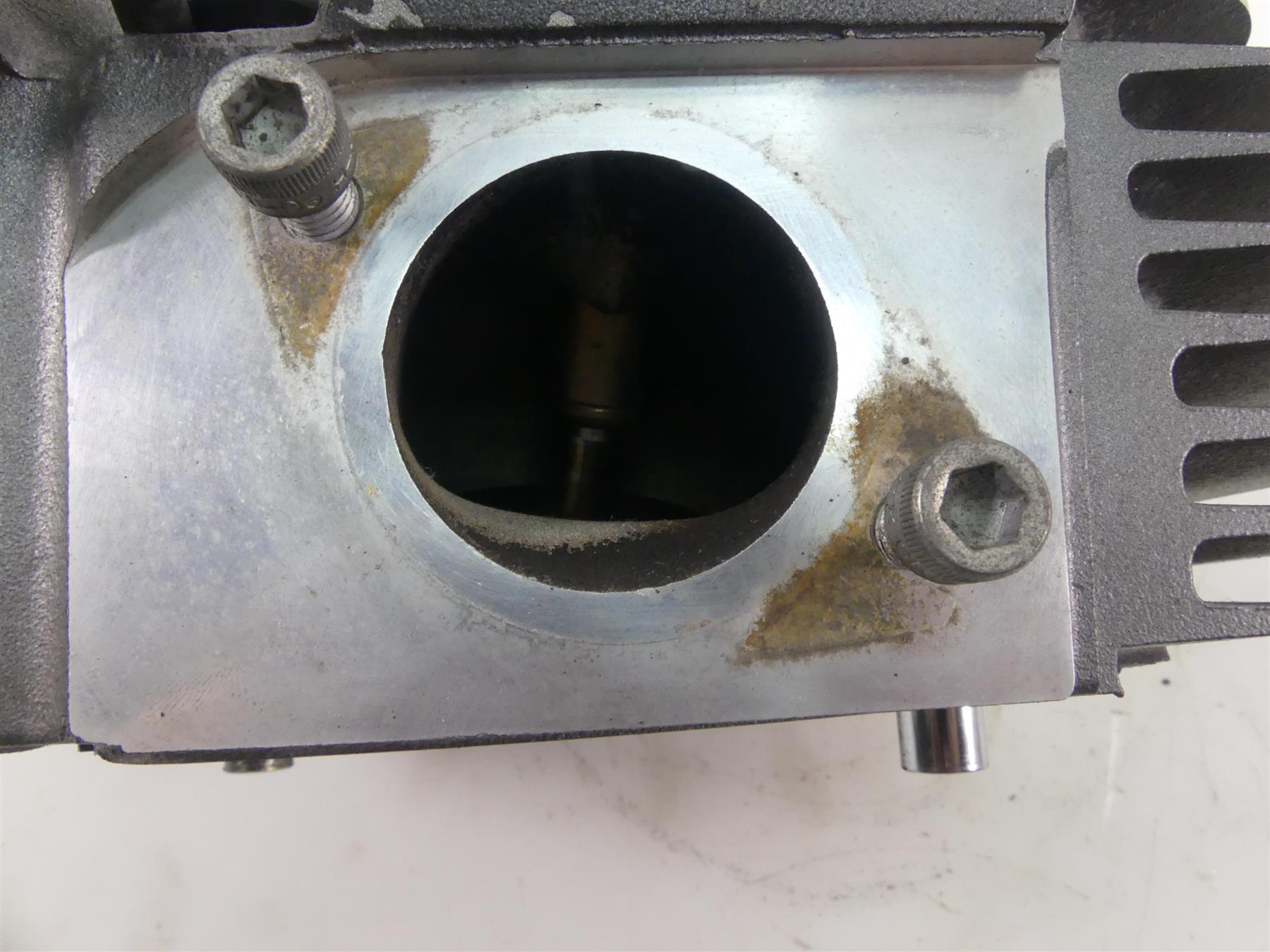 2009 Harley Dyna FXDF SE CVO Fat Bob 110 Rear Cylinder Head 17331-08A {{ shop.shopifyCountryName }} - Mototech271